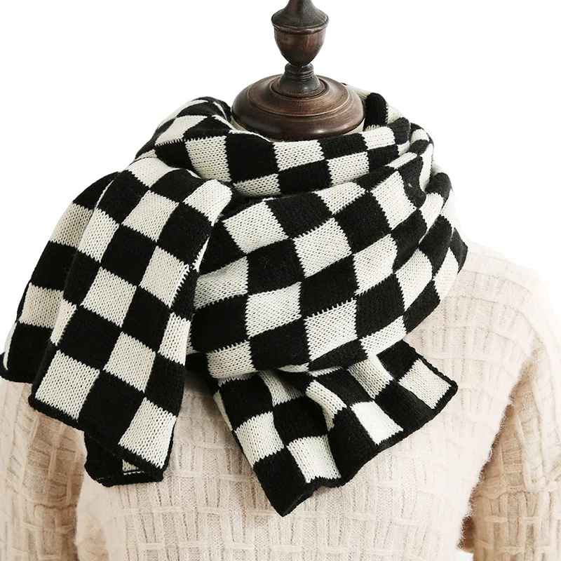 

Checkered Plaids Grids Scarf Women Classic Black White Decorated Knitted Fashion Scarves Pashmina Shawl Wraps for Elegant Lady