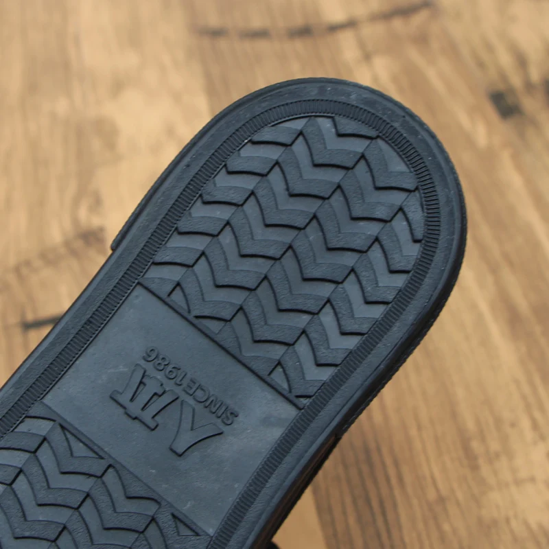 Мужская обувь Renben на хлопковой подкладке новинка зимы 2024 полностью черная