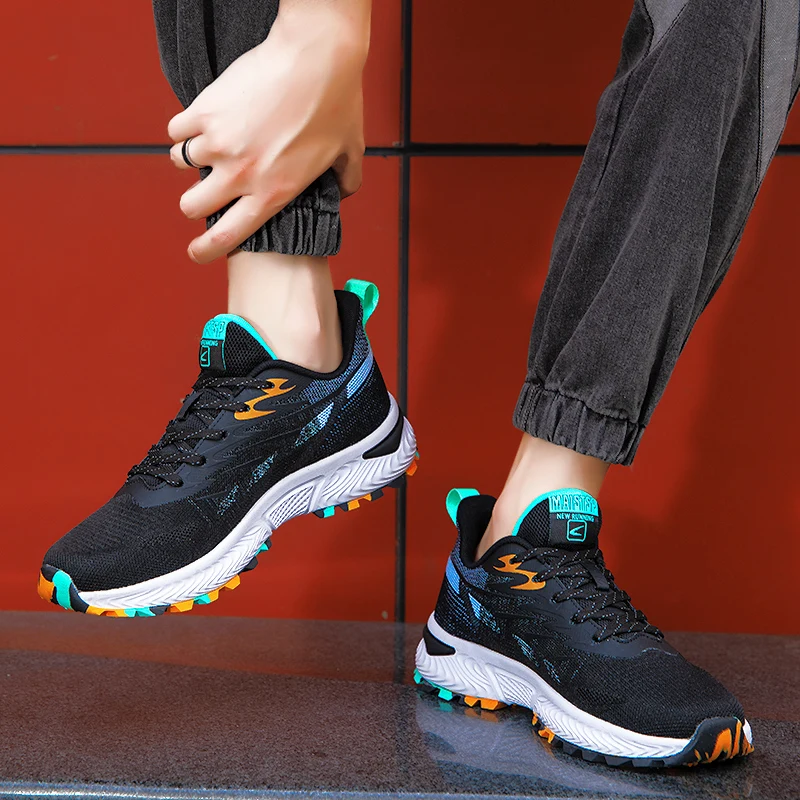 2022 Golf Shoes Summer Mesh Breathable Golf Training Sneakers Men's Fashion Sneakers Youth Fitness Golf Walking Sneakers