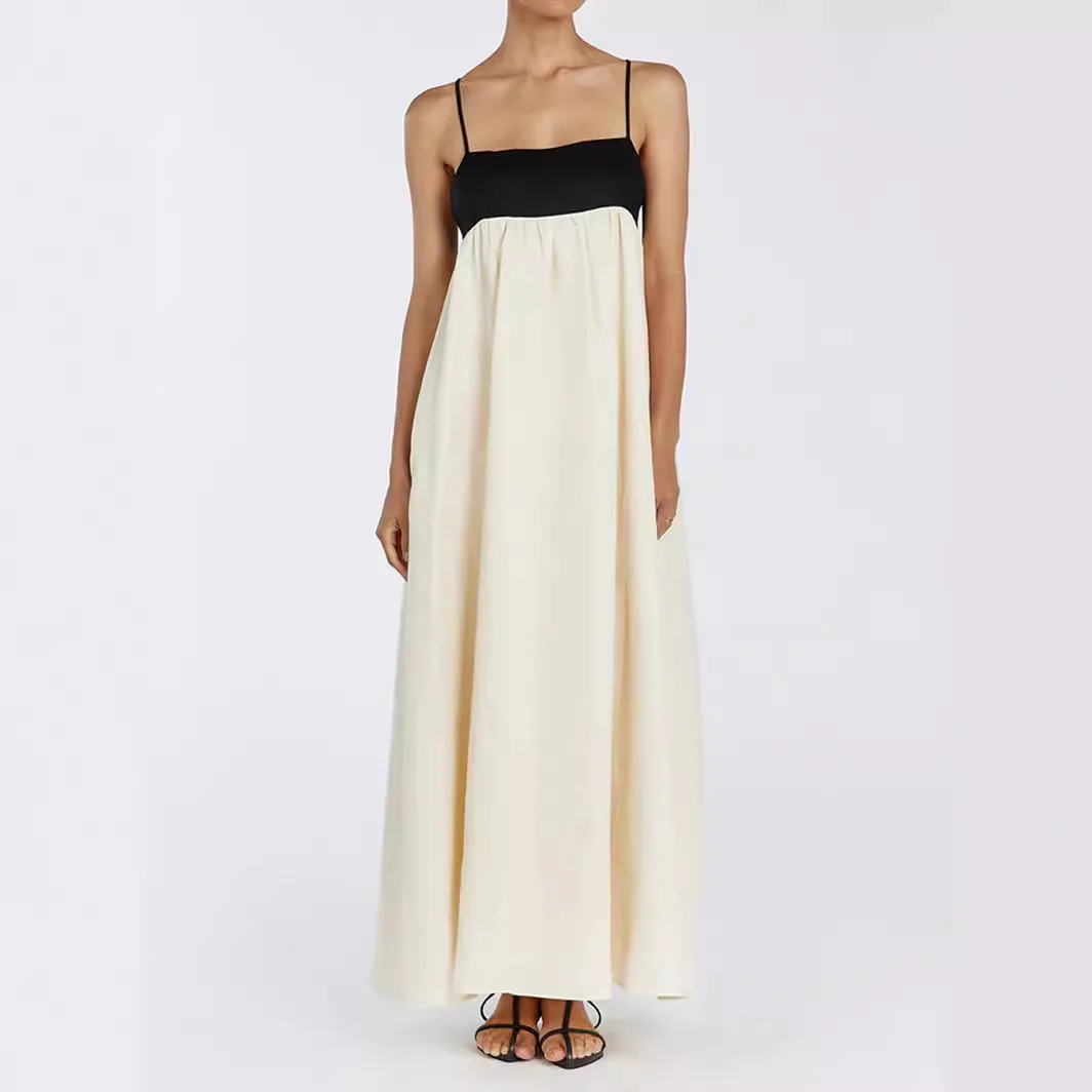 Женское свободное платье на бретельках с открытой спиной