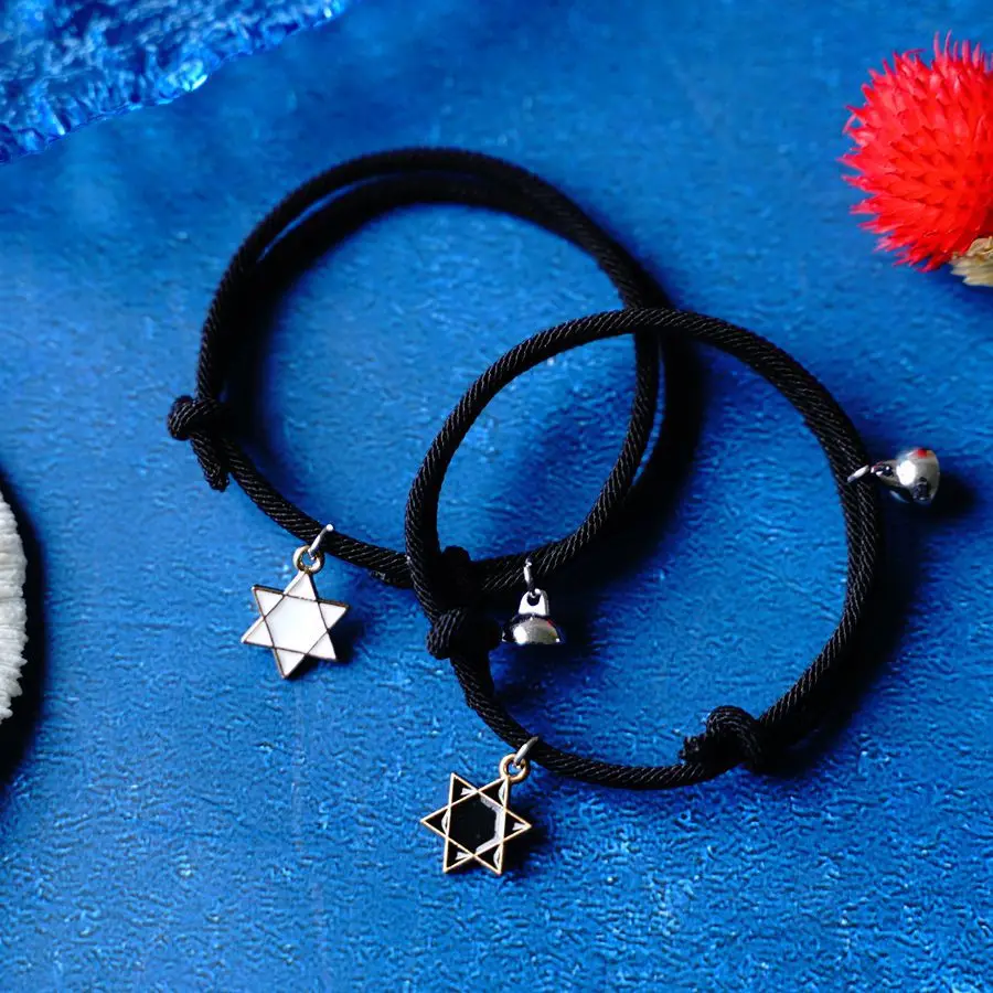 

Black and white six-pointed star Milan rope couple bracelets a pair of magnets attracting hand rope students Tanabata gift