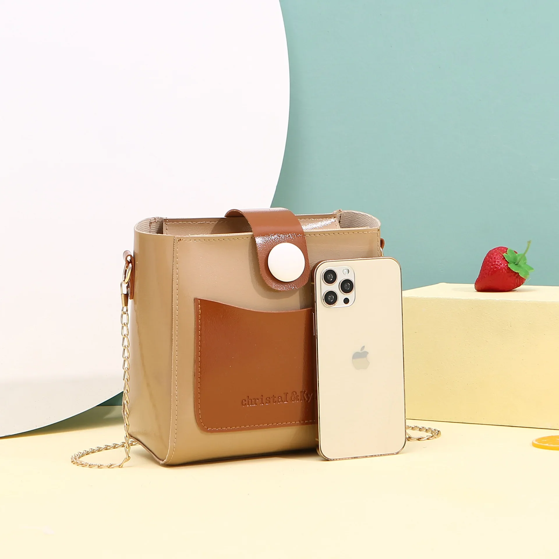 Сумка-мешок новинка 2022 сумка-тоут квадратная сумка на плечо цепочке через модная