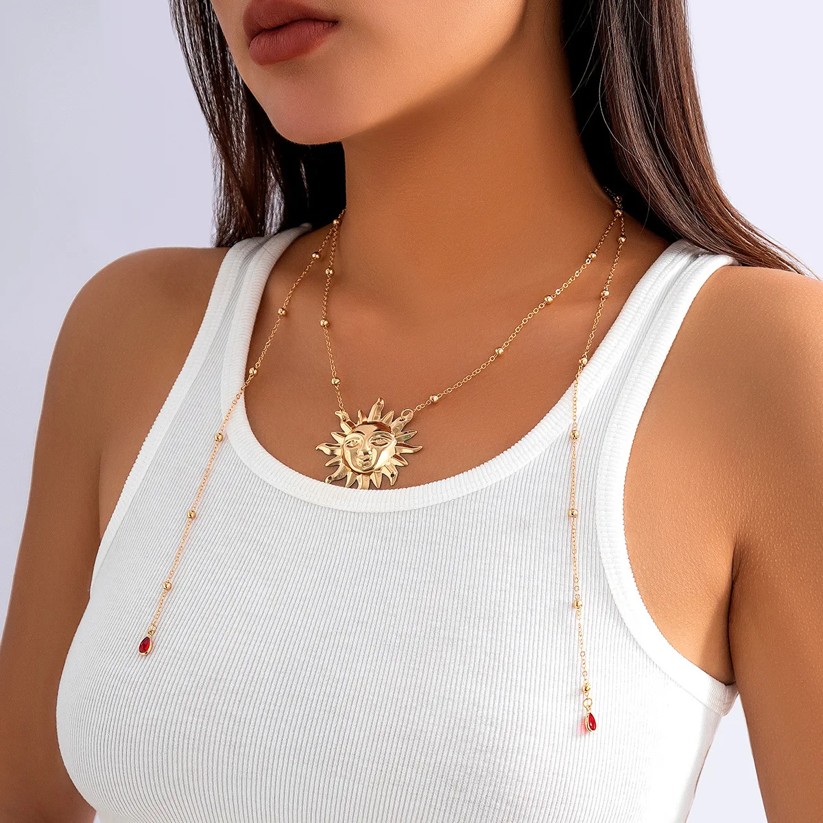 Exaggerated sun pendant jewelry retro clavicle chain pendant fashion tassel red drop necklace female