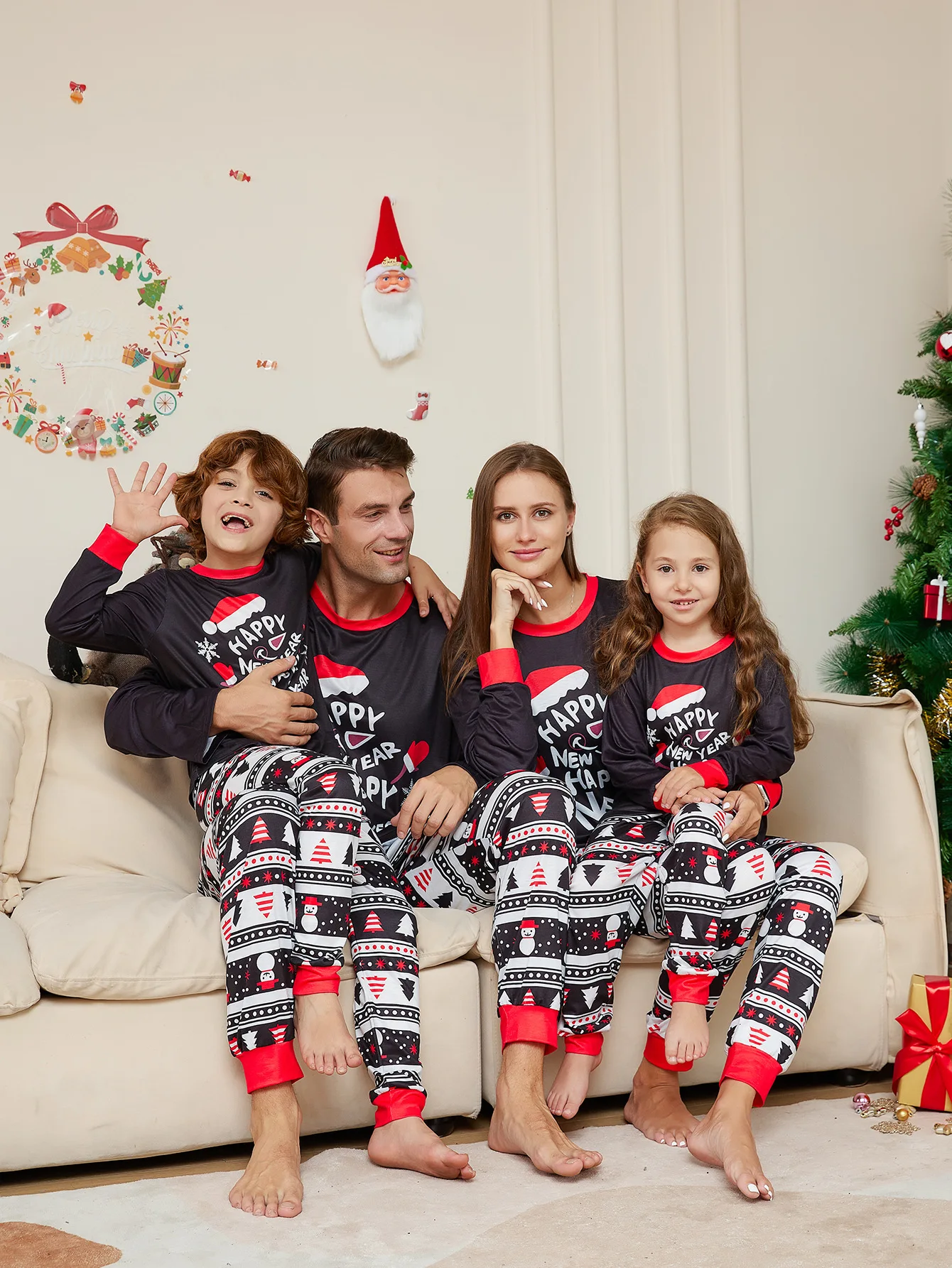 

Family Matching Clothing Christmas Pajamas Set Fashion Xmas Hat Letter Print Father Mommy and Me Xmas costume Baby Jumpsuit Paj