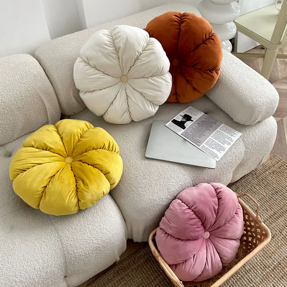 

Dutch Velvet Round Throw Pillows European Style Simple Flower Shape Cushion Office Chair Lumbar Back Cushions Home Sofa Decor