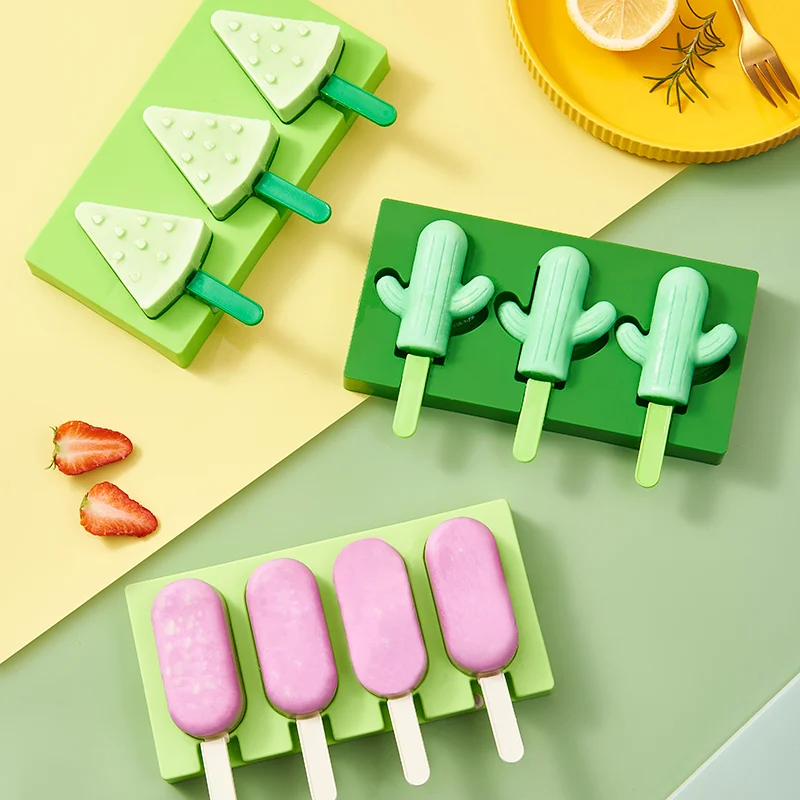 

Set of 2 Popsicle Mold Homemade Easy Release Ice Cream Maker Reusable DIY Pop Molds with Lid Sticks for Kids Children BPA Free