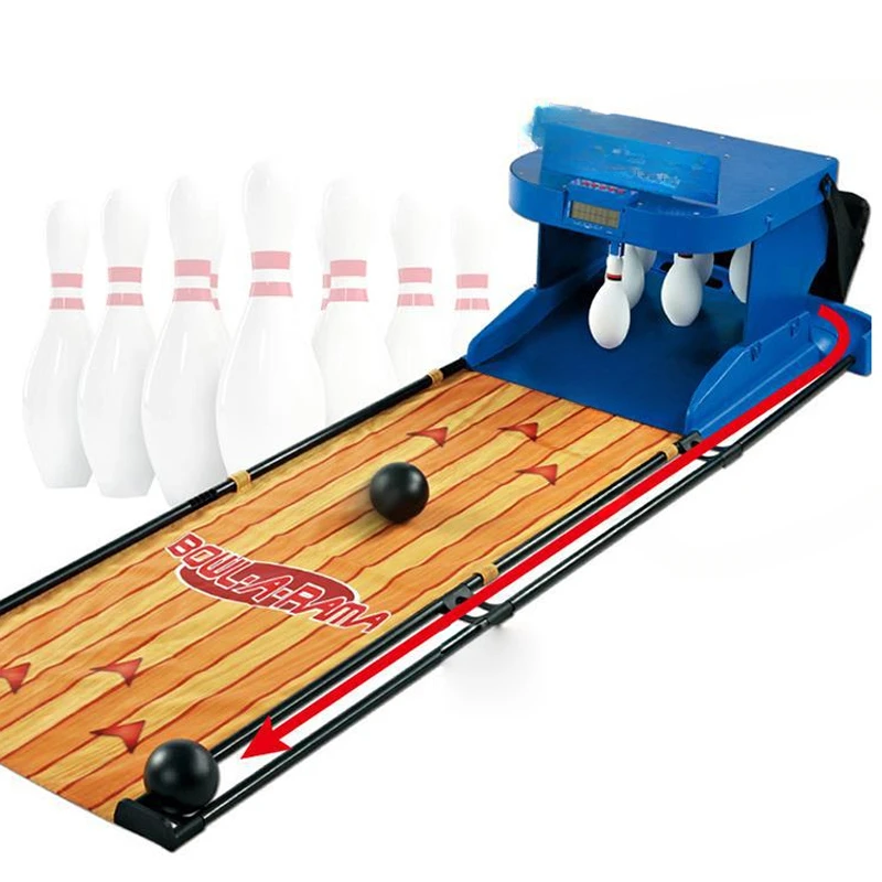 Автоматическая мини-машина для игры в боулинг