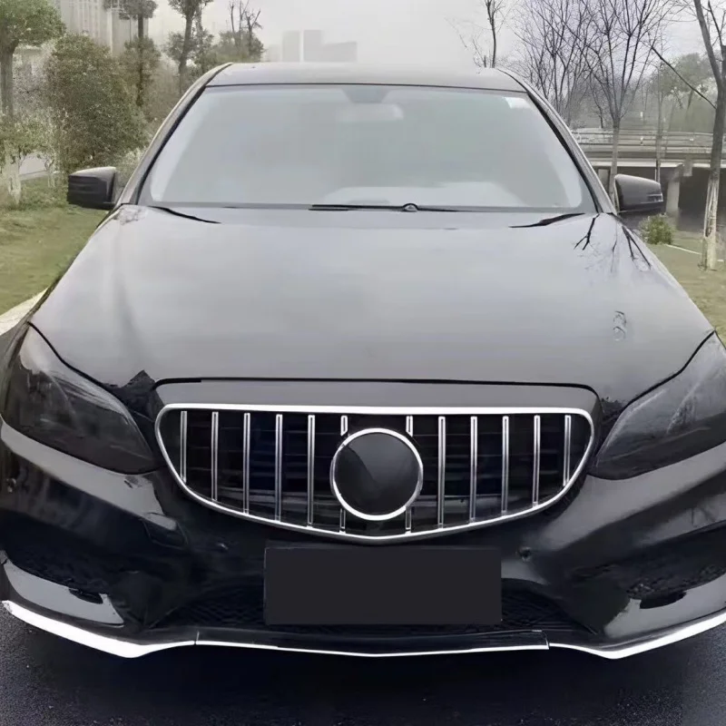 Фото Подходит для Mercedes-Benz E-Class W212 14-15, поздняя модель, модифицированная передняя решетка GT, вертикальные полосы, передний бампер, решетка воздухозаборника №4