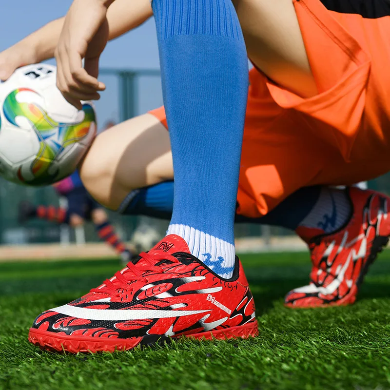 Original Indoor Football Boots For Kids Boys Football Shoes Men Non-slip Grass FG/TF Soccer Cleats Futsal Training Sneakers Men