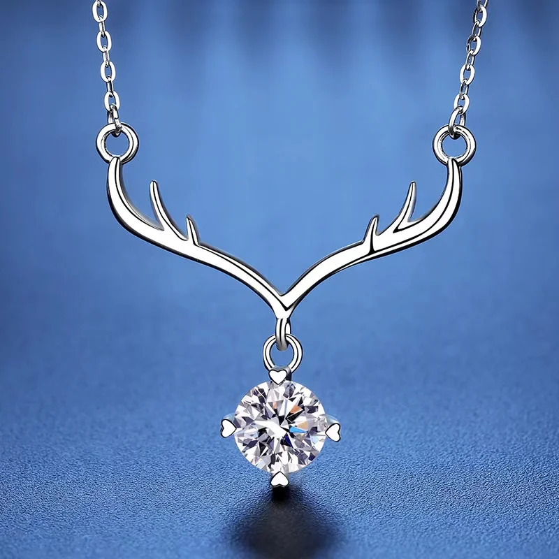 

Trendy 925 Sterling Silver 1ct D Color VVS1 Moissanite Antlers Pendant Necklace for Women Plated White Gold Anniversary Gift
