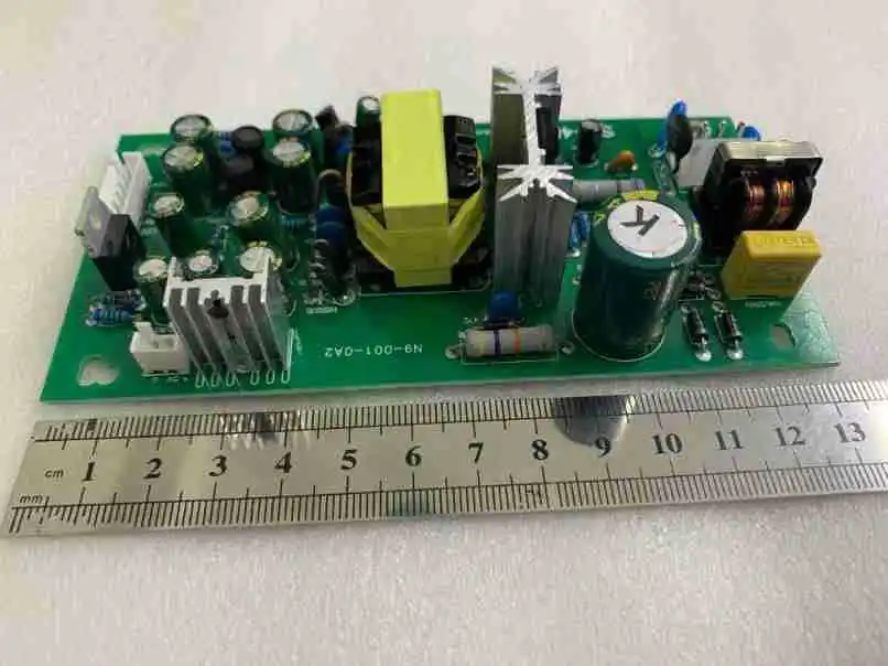 

MG12XU MG16 Микшерная консоль, блок питания