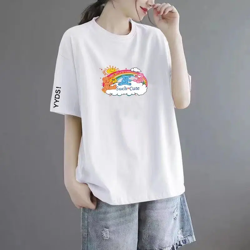 Женская футболка с коротким рукавом круглым вырезом и принтом