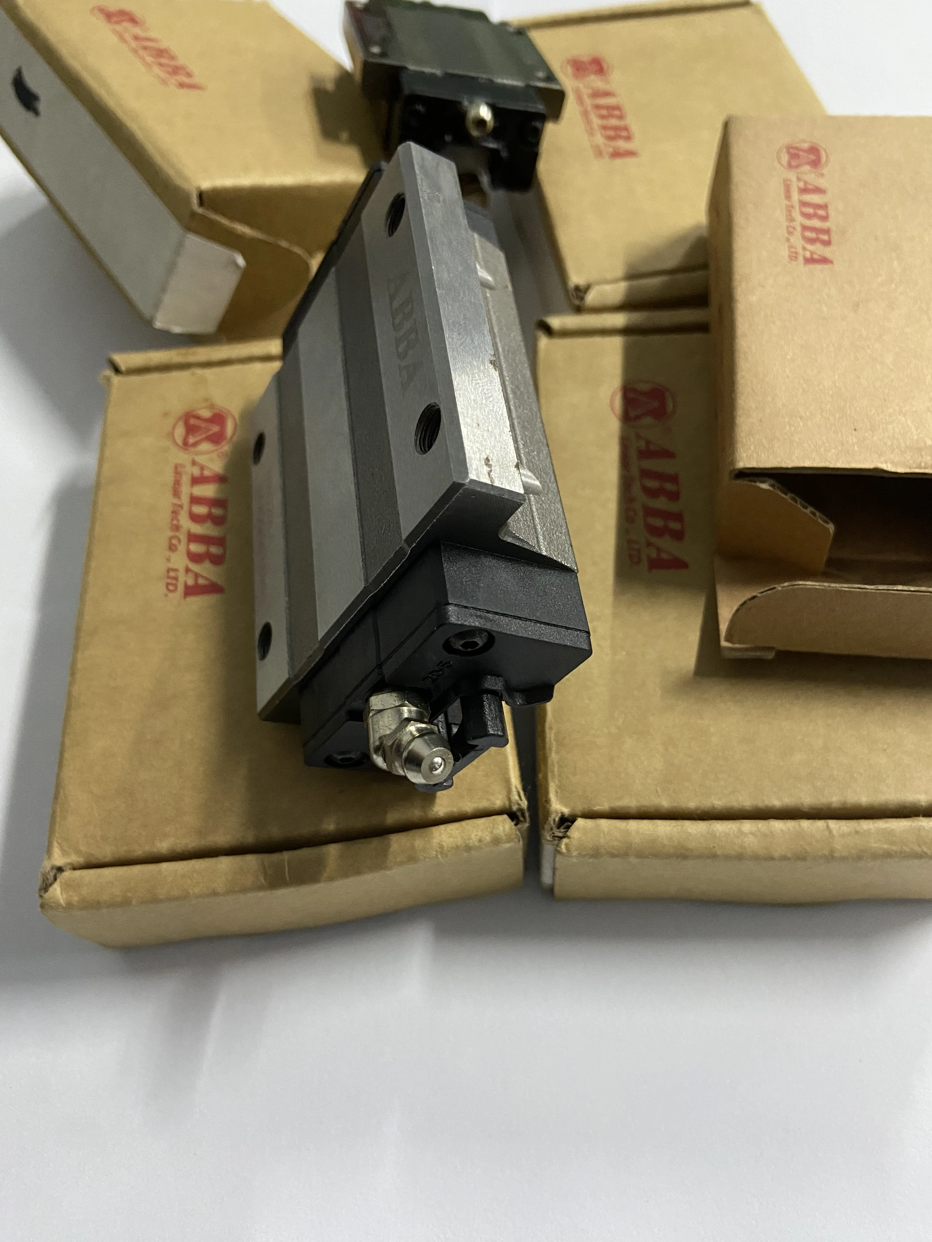 Блок ABBA BRH15B BRC15R0 BRD15R0 BRH20B BRC20R0 BRD20R0 BRH25B BRC25R0 BRH30B BRC30R0 BRH35B BRC35R0 BRH45B BRC45R0