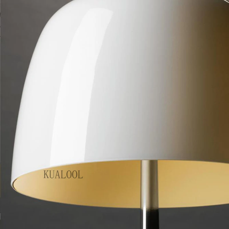 Итальянская настольная лампа Foscarini Lumiere для гостиной, спальни, кабинета, северный дизайнер, светодиодное стекло, современное освещение для чтения.