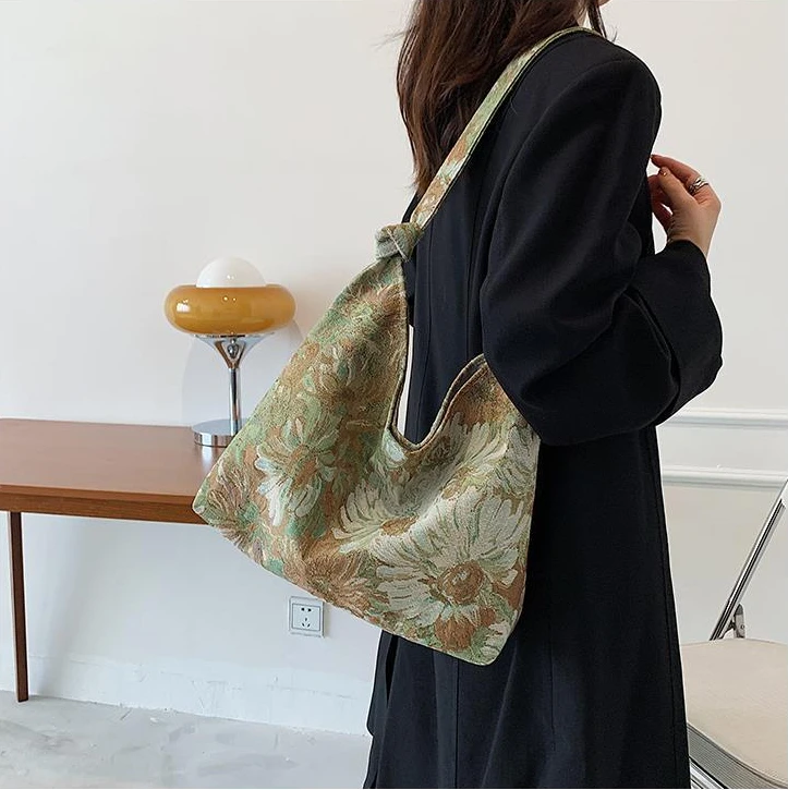 

Oil Painting Style Shoulder Bag for Women Design Canvas Underarm Handbag Women Vintage Temperament Tote Bag 2023