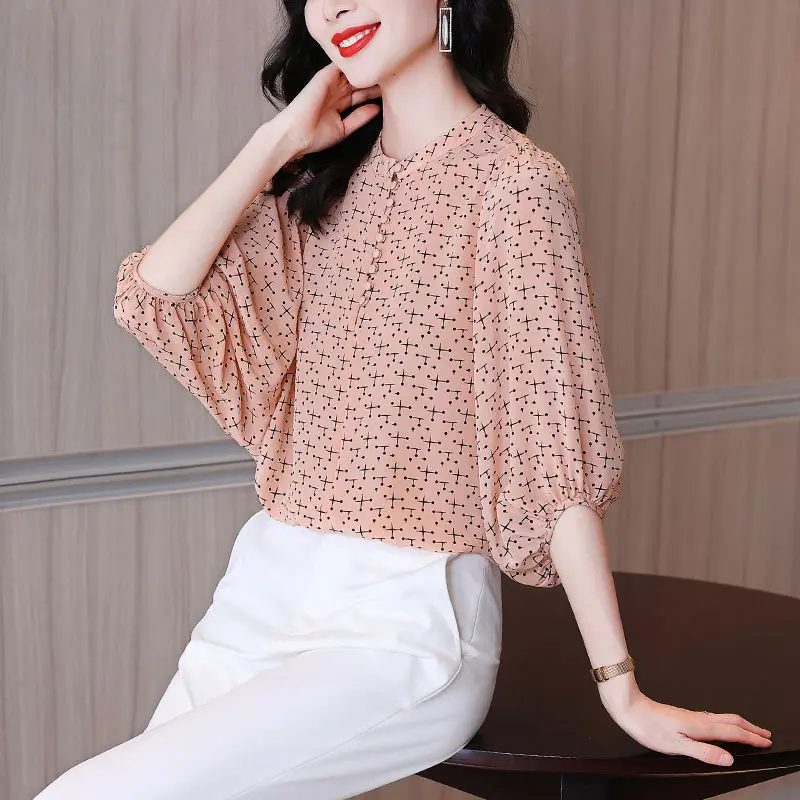 

Fashion O-Neck Button Chiffon 3/4 Sleeve Printed Oversized Casual Pullovers 2022 New Elegant Women Clothing Loose Commute Shirt