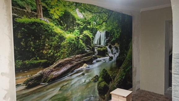 Фон для фотосъемки с изображением природного пейзажа водопада и гор фотография