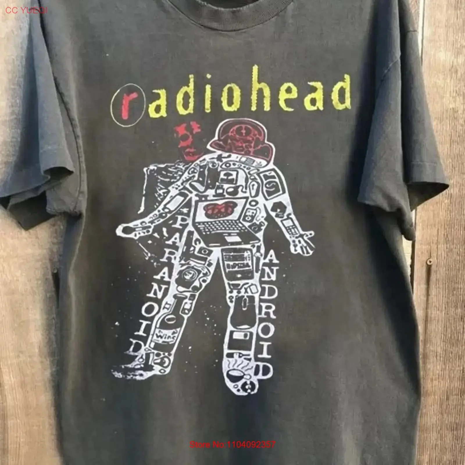 Фото Футболка Radiohead Robot Band, редкая, угольно-серая, VK08026, винтажная, с эффектом потертости, стильная, универсальная, мягкая, модная, для повседневной носки. №1