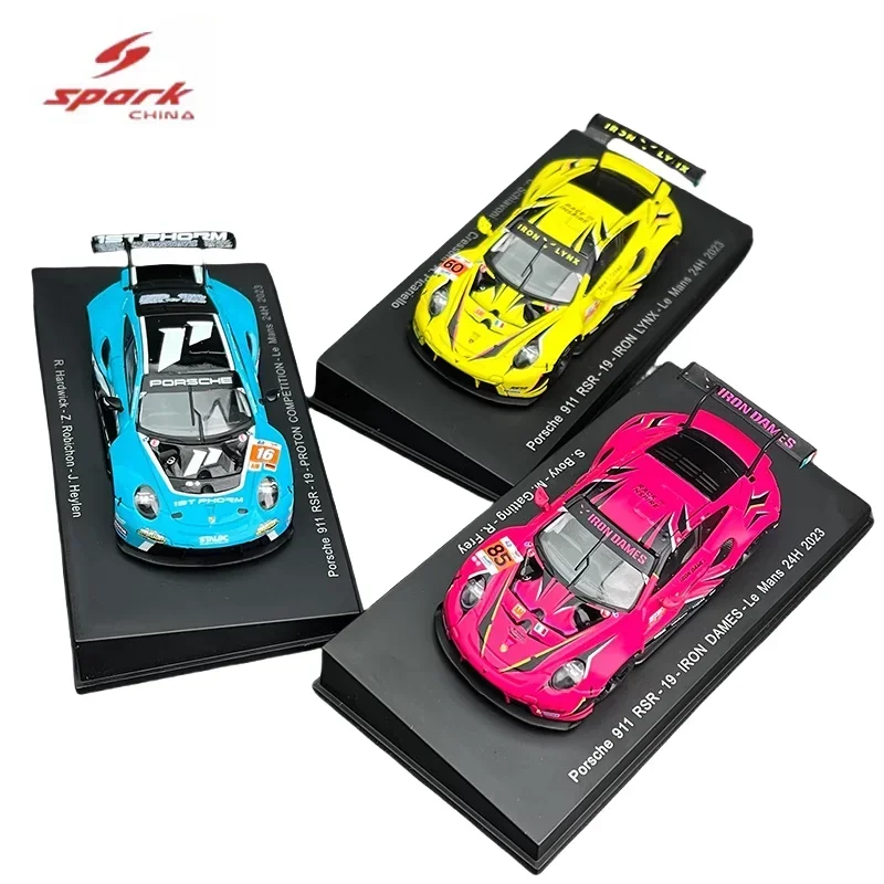 Модель суперавтомобиля Porsche 911 RSR 2023 Le Mans модель из сплава тираннозавра Spark 1:64