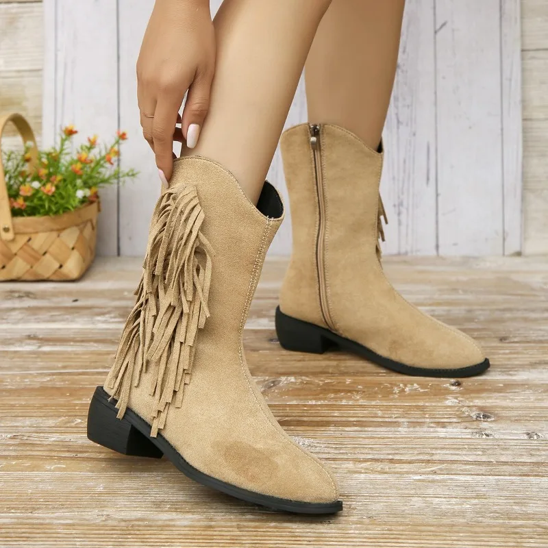 

Лидер продаж 2023, женская обувь, женские ботинки до середины икры, современные ботинки с боковой молнией, женские ботинки с бахромой и острым носком, женская обувь на низком каблуке