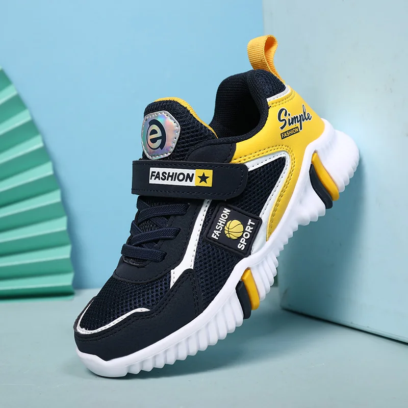 

Spring/Summer Kids Sneakers Soft Bottom Breathable Kids Shoes Non-slip Children's Sneakers for Boys Leisure Travel Running Shoes
