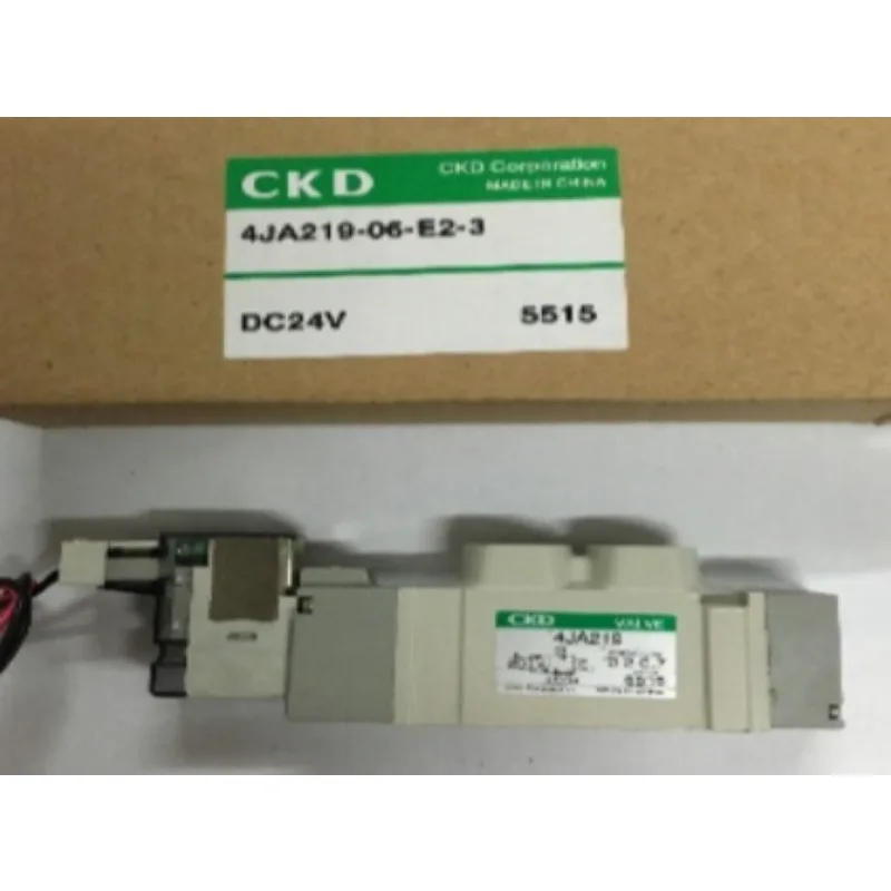 Фото Детали для электромагнитного клапана CKD 4RD319-08-G2/E2-3 Новые №1