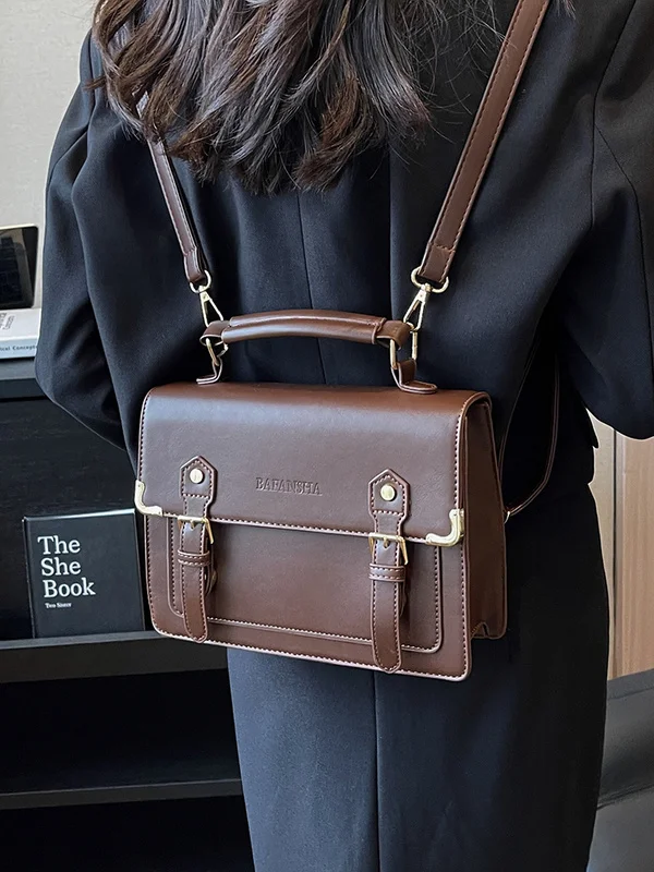 

Винтажный Новый универсальный рюкзак, летняя трендовая Повседневная сумка 2023 для женщин, Классические вместительные роскошные дизайнерск...