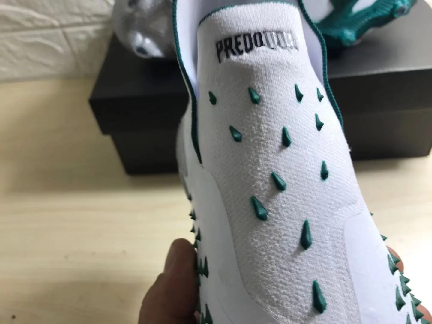 New 21 Predator Freak .1 FG Men's Outdoor Football Shoe Training Football Boots Soccer Shoes