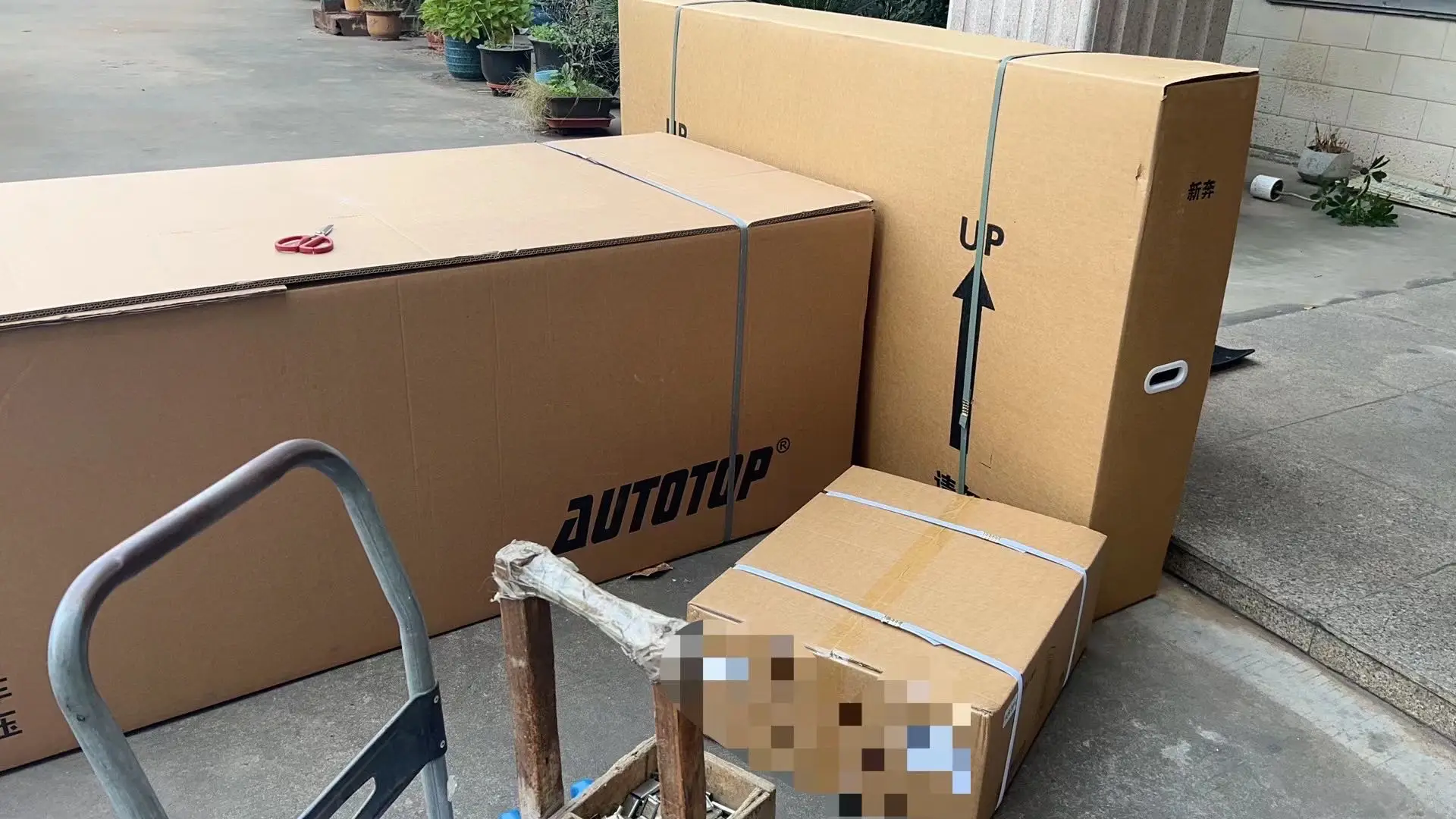 Продажа с завода модификации автомобилей Mercedes Benz G класса W463 04-18 обновление до