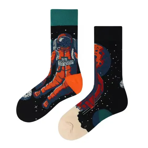 Асимметричные модные хлопковые цветные носки средней высоты для пары AB Edition