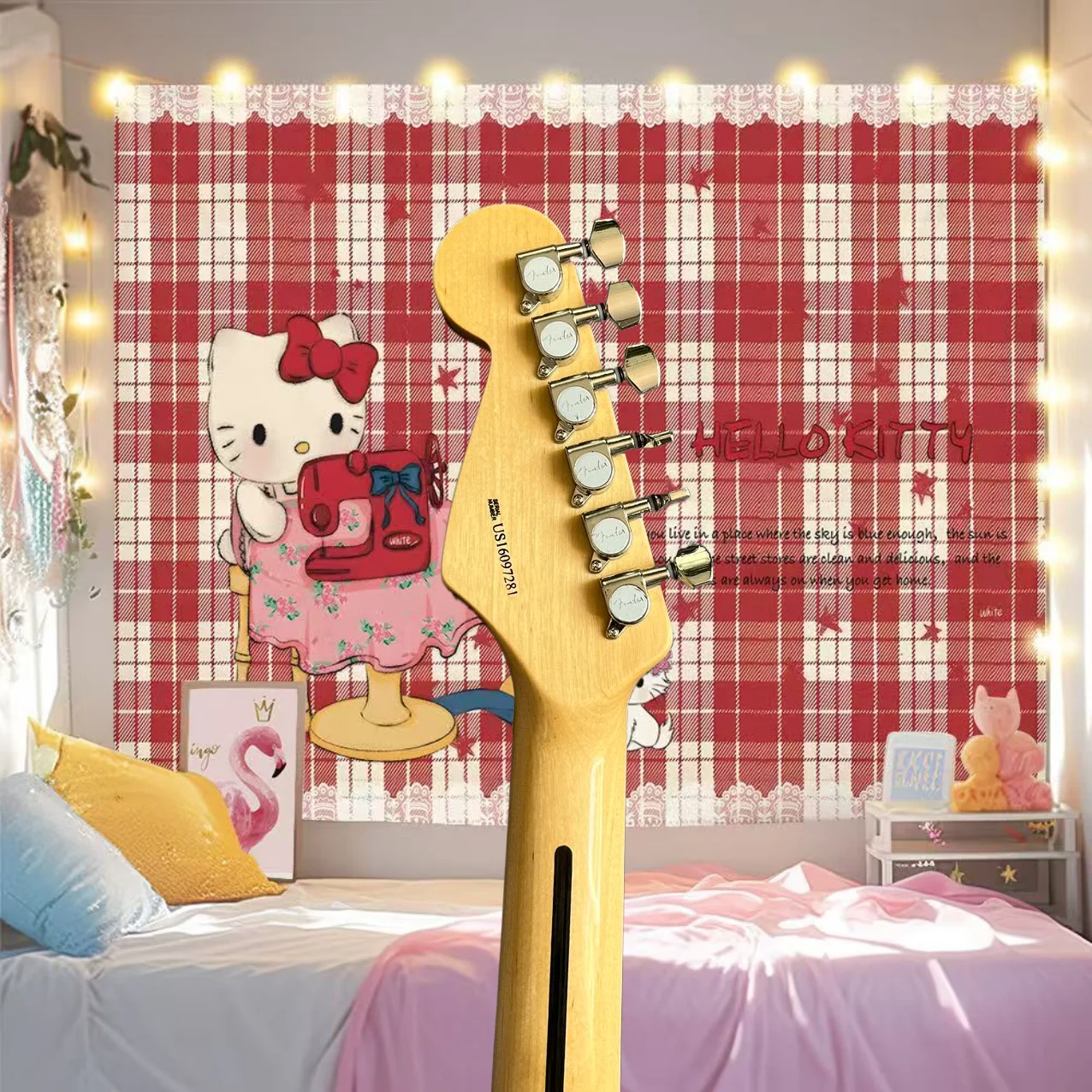 Электрическая гитара изготовленная из заводского клена и персикового дерева