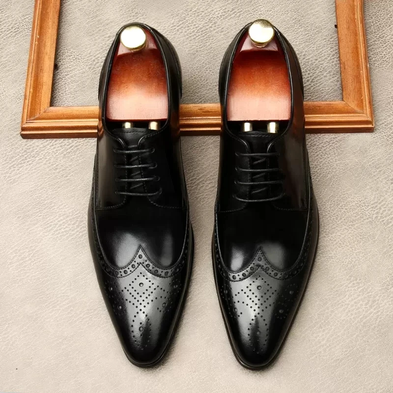 

Italian Fashion Men Leather Brogue Shoes Carving Men Office Dress Classic Style Black Brown Lace Up Pointed Toe Oxford Shoes Men