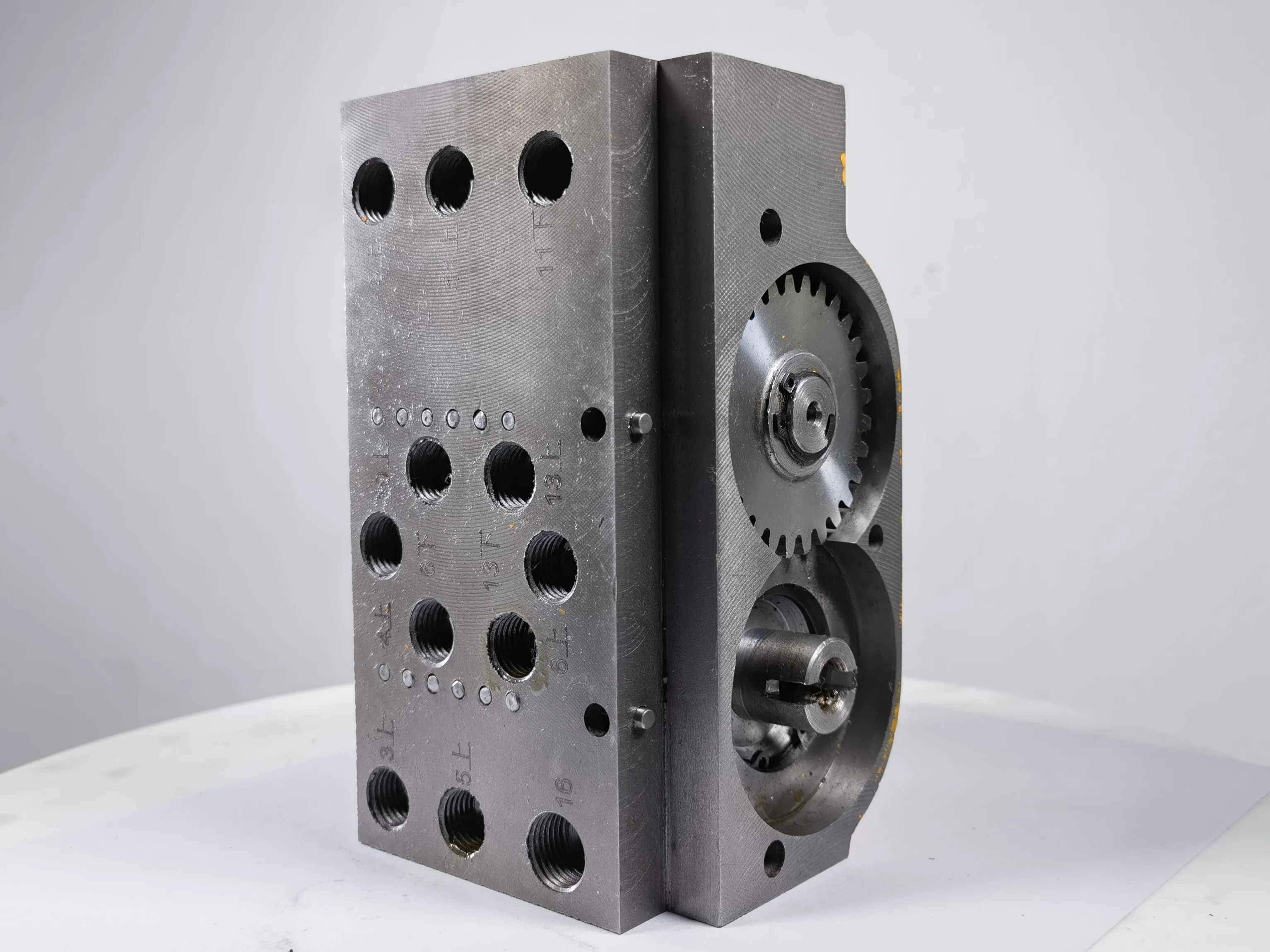 SMTCL Z3050 3063 3080 Радиально-сверлильный станок CZECHOSLOVAKIA МАШИНА РАБОТА 44011 64011