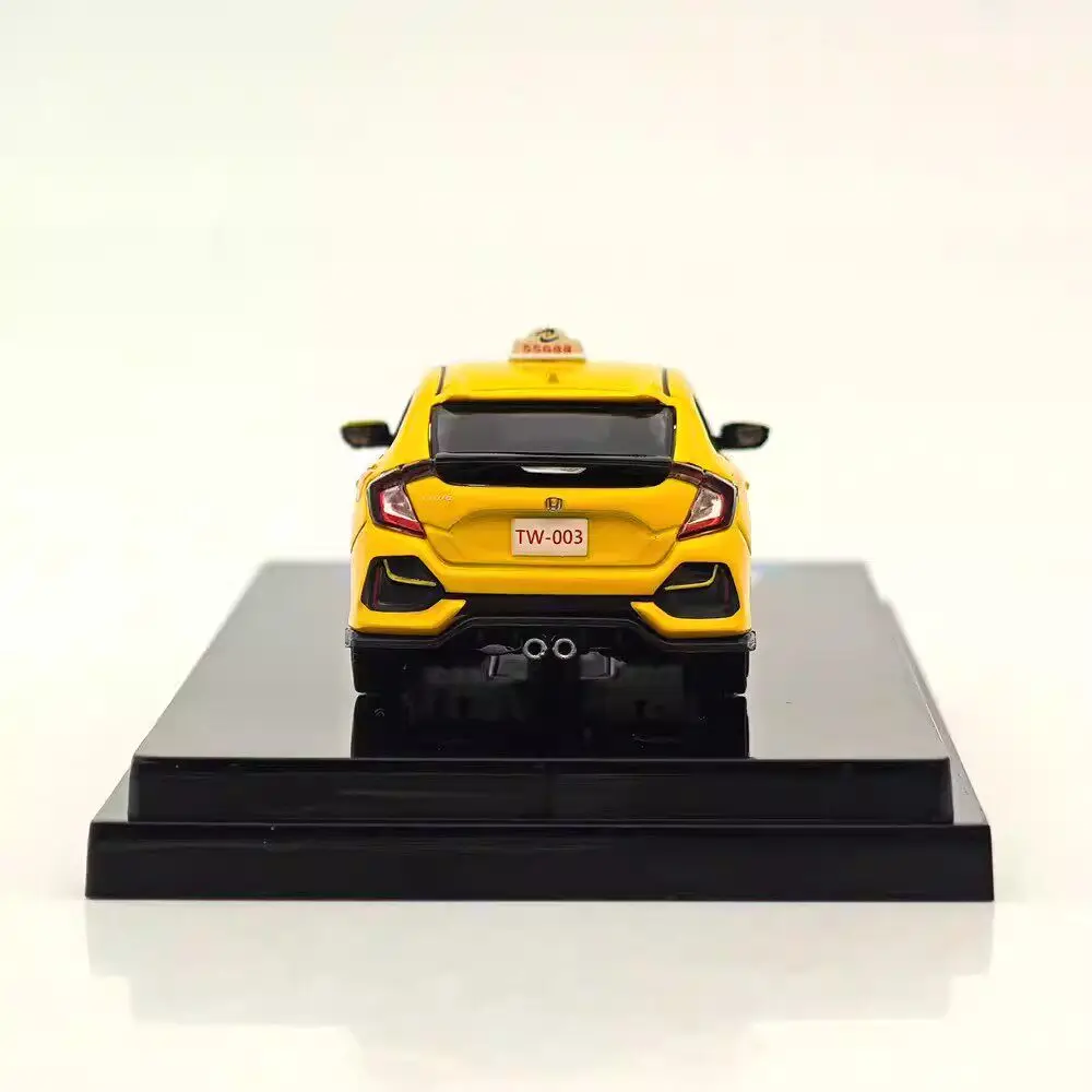Масштабная модель автомобиля Honda Civic FK7 1:64 из литого металла в наличии (art.: 3920d9e09a42e) - 3920d9e09a42e