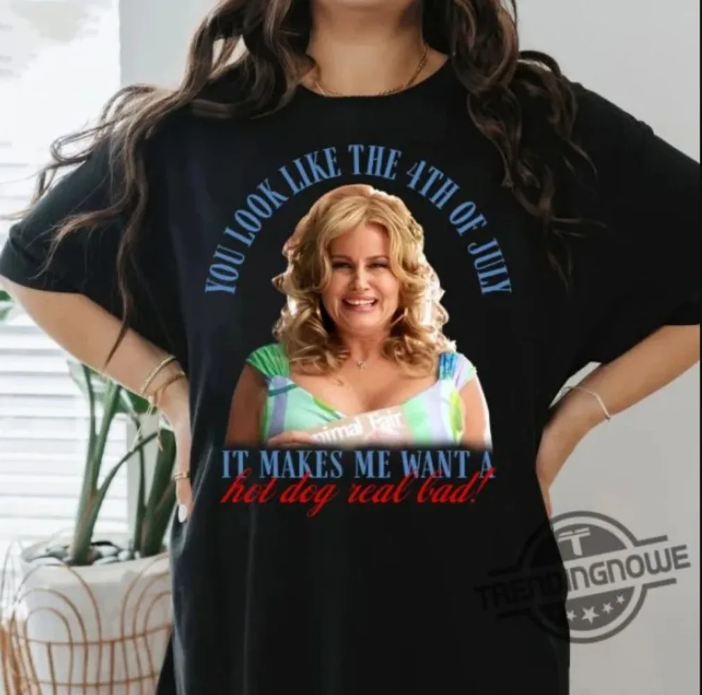 Черная футболка унисекс которая выглядит как 4 июля