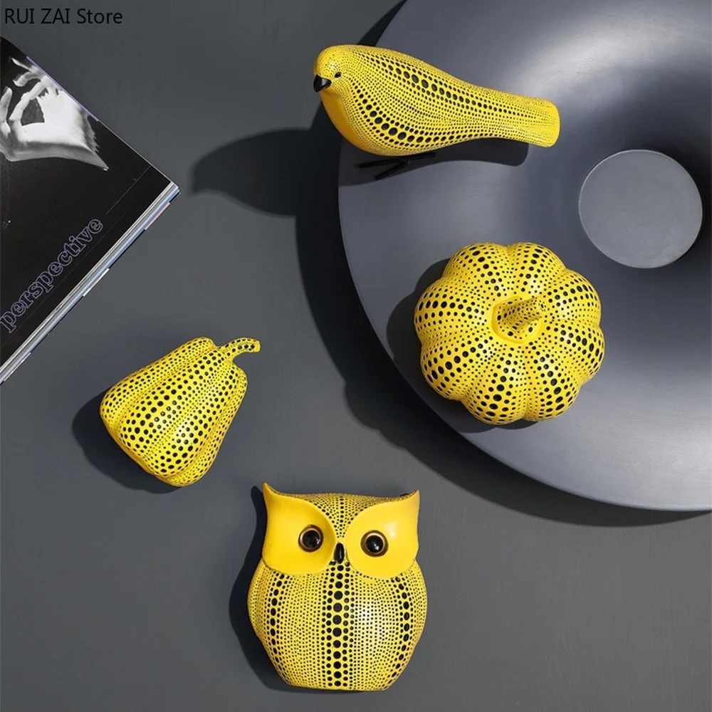 

Resin Figurine Desk Adornment Home Decoration Modern Home Decor Yayoi Kusama Wave Point Pumpk Abstract Statue Ornaments Room