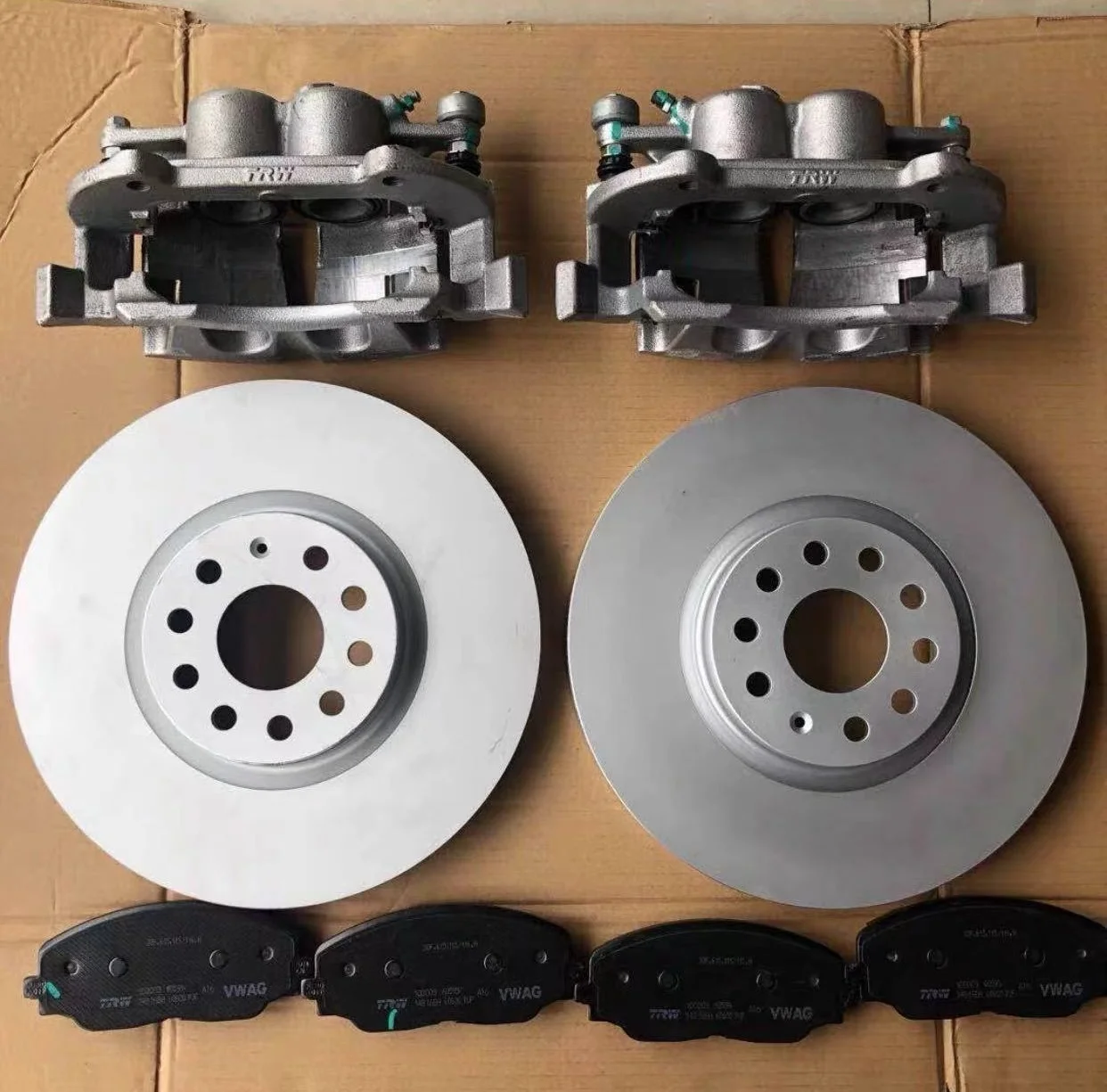 

Для VW MQB passat B8 golf 7 tiguan MK2 skoda обновление двухпоршневой передний тормоз 335 мм