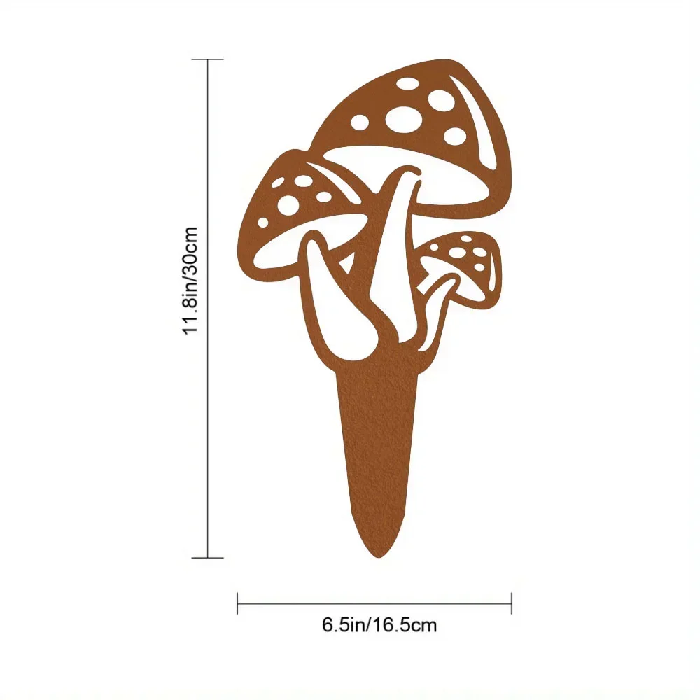 Украшение садового гриба — великолепный большой металлический кол