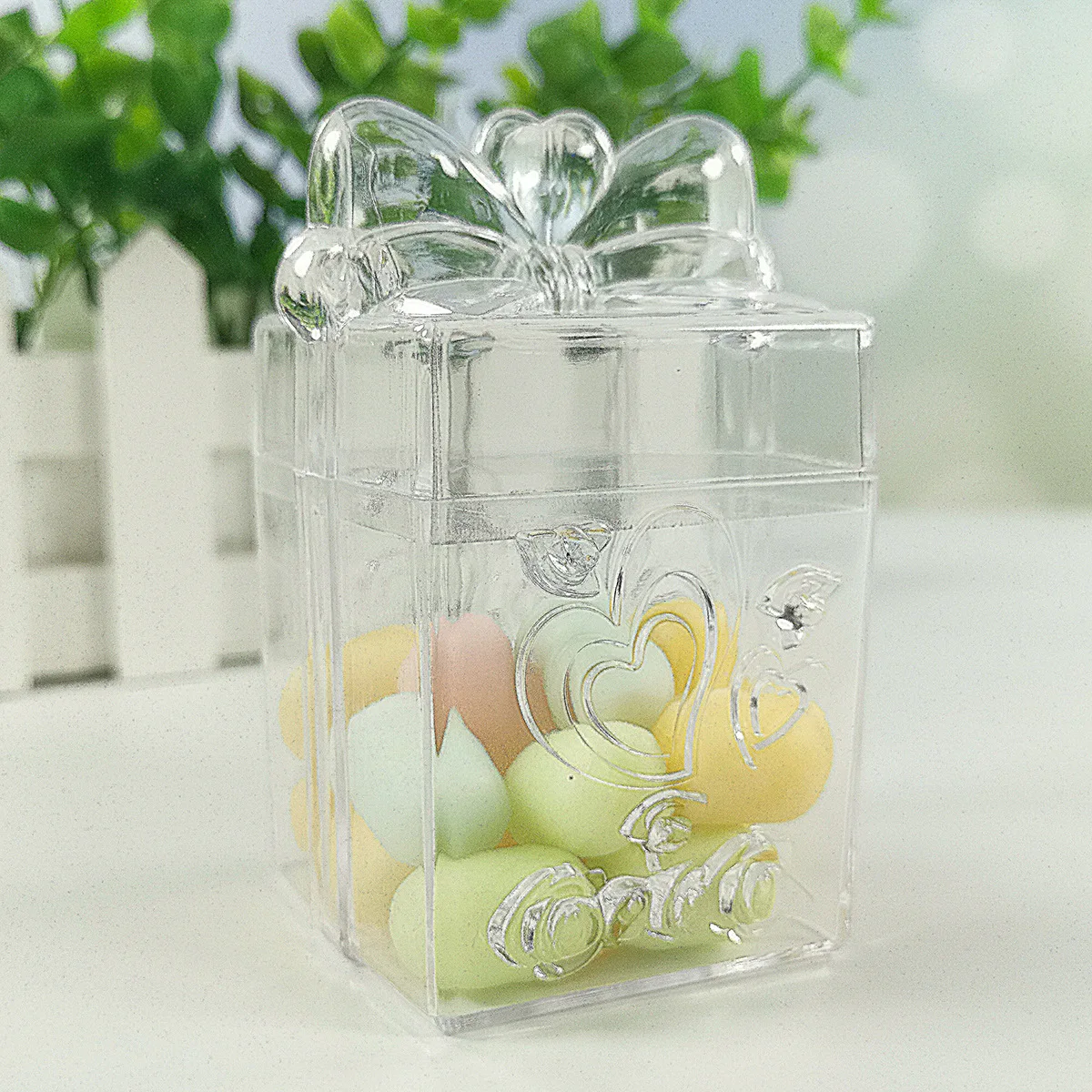 

10pcs Creative Wedding LOVE Candy Box Plastic Vertical Bow Transparent Square/Round Storage Box Baby Birthday Gift packaging Box