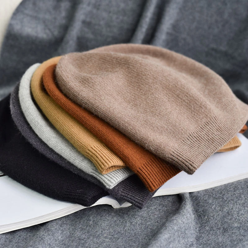 6 Colors Unsex Autumn Winter Solid Color Real Cashmere Beanies Best Matched New Cashmere Man Woman Warm Skullies