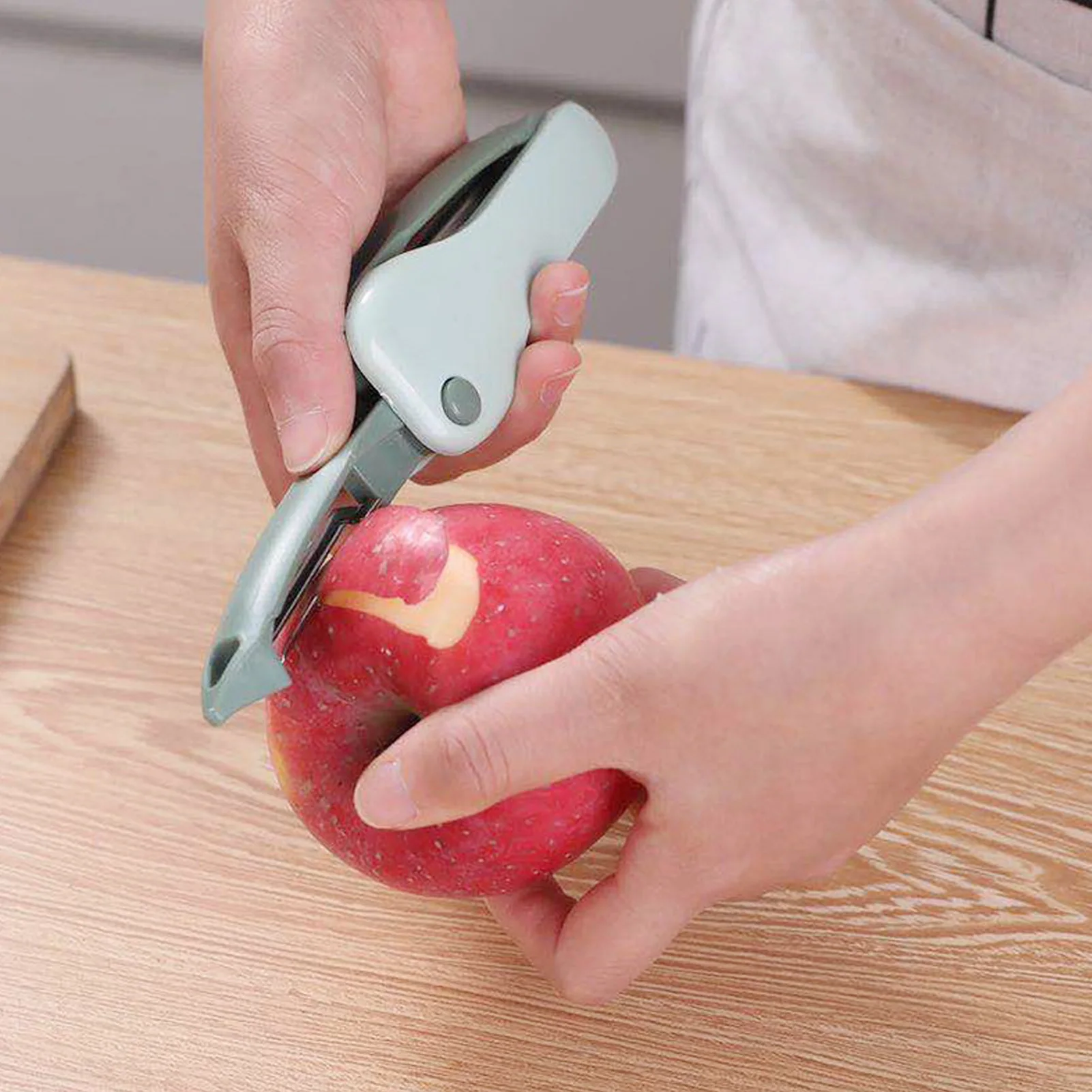 

2 In 1 Swivel Vegetable Peeler Vegetable Peeler For Kitchen Sharp Stainless Steel Soft Comfortable Handle Quicker Peeling