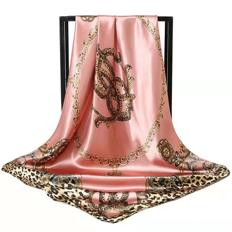 

2021 New Luxury Brand High-quality Silk Printed Square Scarf Smooth And Soft Bib Accessories Women's Fashion Hat