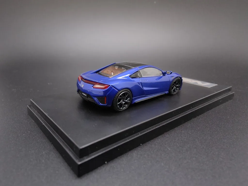 ЖК-дисплей 1:64 HONDA NSX Acura литая под давлением модель автомобиля из сплава коллекция