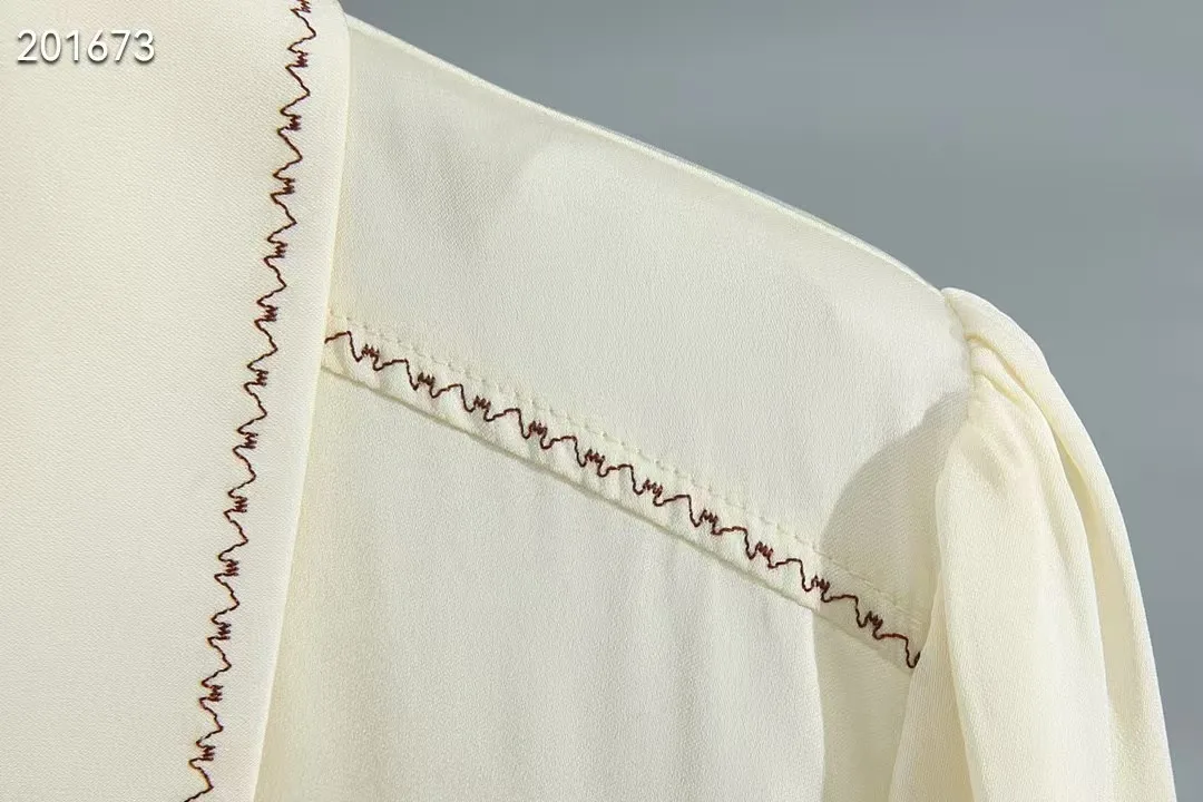 Qf0412 Модные женские блузки и рубашки 2024 Популярная женская одежда в европейском