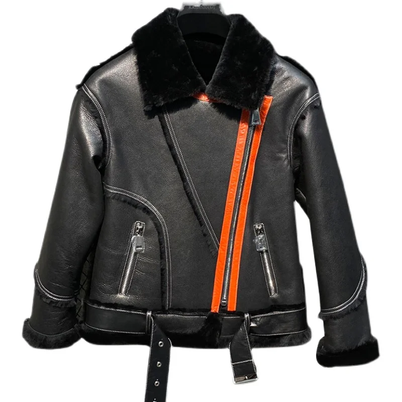 Женская куртка из натурального меха