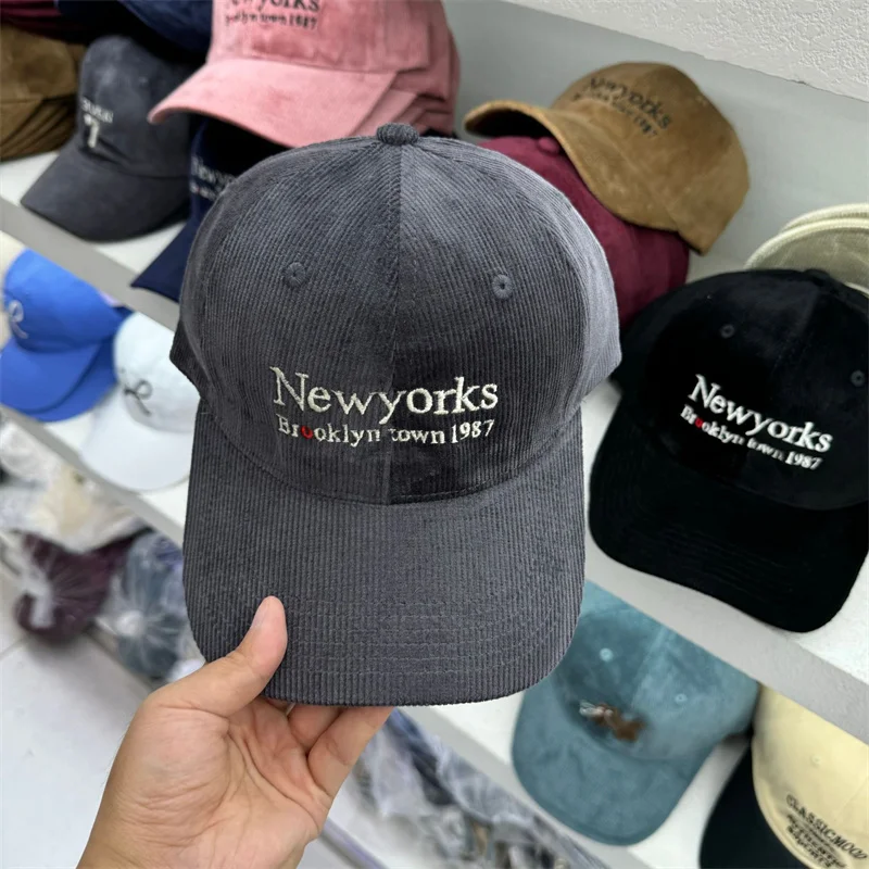 Бейсболка для женщин и мужчин вельветовая кепка в стиле ретро с вышитыми буквами