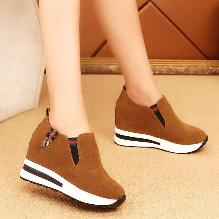 

2022 New Women's Inner Height Increase Women's Shoes Mid-heel Spring and Autumn Slip-on Polyurethane Single Shoes Slip-on Shoes