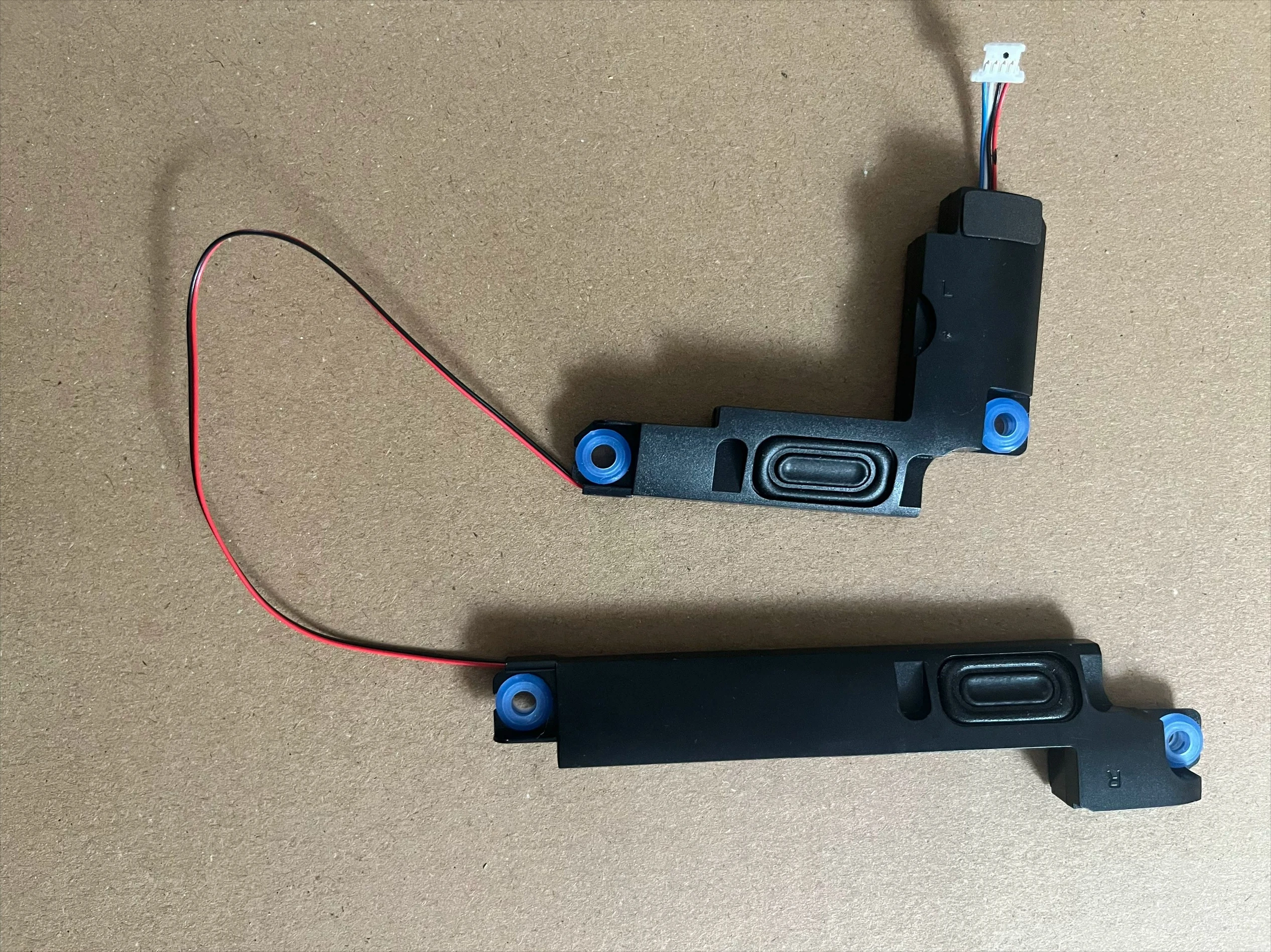 Совершенно новый динамик для Lenovo IdeaPad 330-15 ICH IGM ICN PK23000QPV0, динамик (art.: 3920dbaedf24f) - 3920dbaedf24f