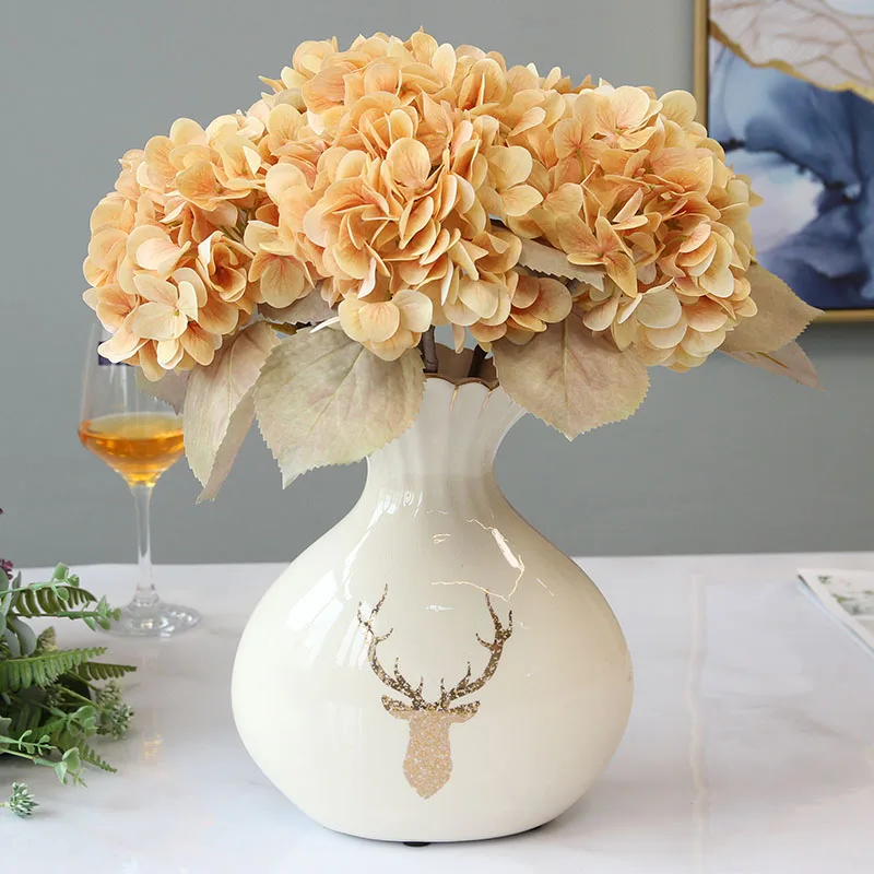 

Modern simple extravagant creative ceramic vase,North European and American table vase porch decoration handicrafts and ornament