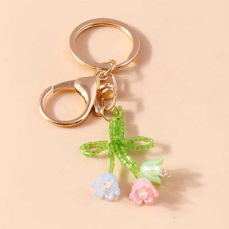 

Fashion Handmade Beads Flower Charms Keychains Souvenir Gifts for Women Men Car Key Handbag Pendants Keyrings DIY Accessories
